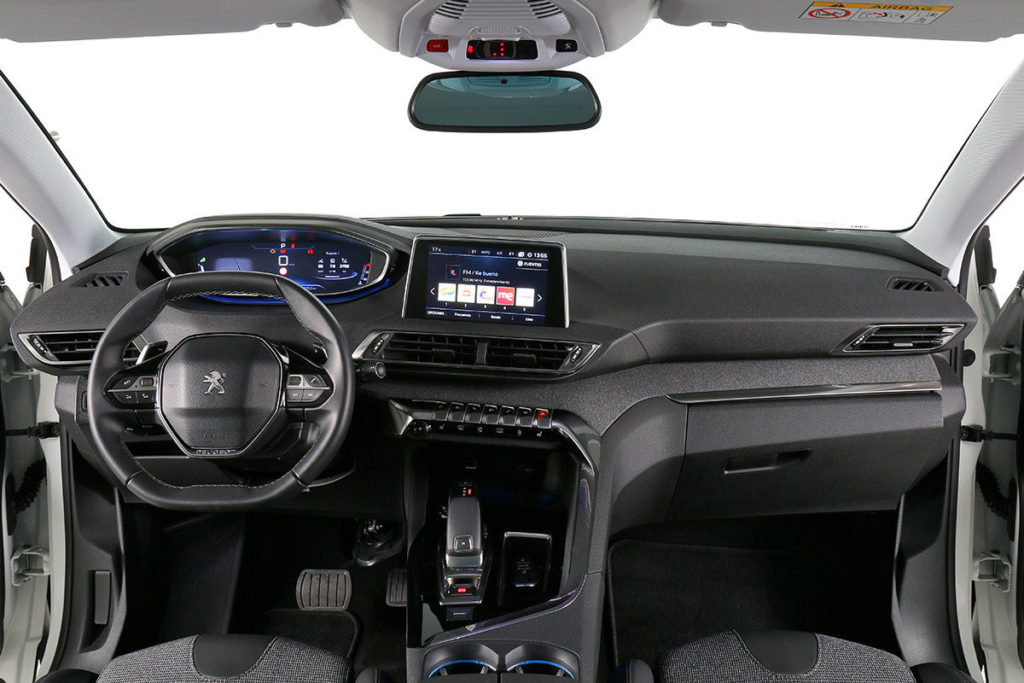 Interior Peugeot 3008 2017