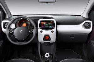 Interior Peugeot 108 2015