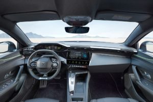 Salpicadero e interior Peugeot 408 2023