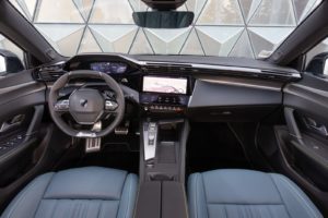Sañpicadero e interior Peugeot 308 2022