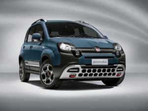 Fiat Panda 2021 vista frontal azul
